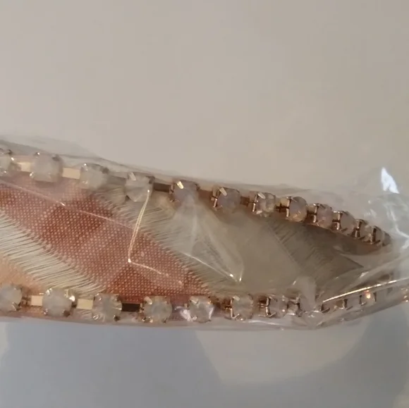 ♥️NWT Anthropologie Violet & Brooks Striped Peach/White Linen Crystal Headband - Picture 8 of 10
